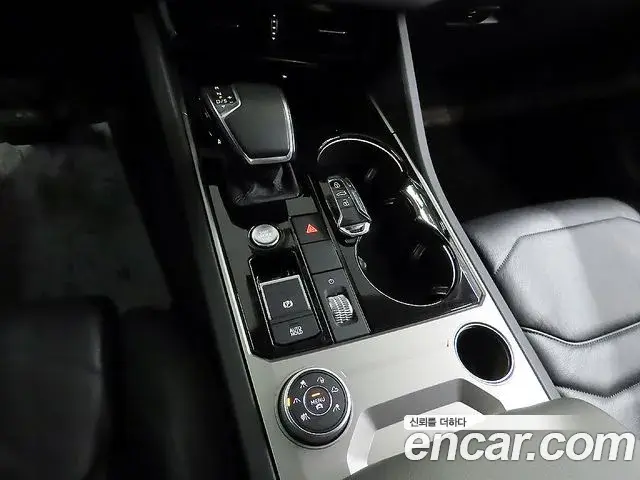 Volkswagen Touareg 2020 — Photo 3/20