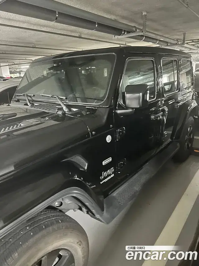 Jeep Wrangler 2021 — ფოტო 3/5