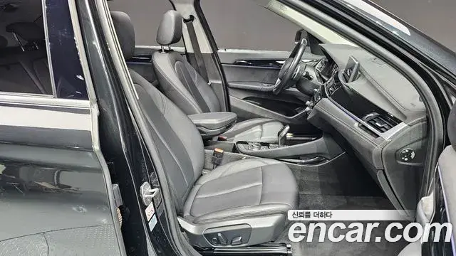 BMW X1 2022 — ფოტო 12/31