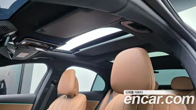Mercedes-Benz E-Class 2024 — ფოტო 2/32
