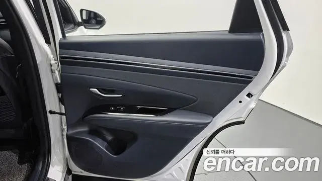 Hyundai Tucson Hybrid 2021 — Şəkil 21/32