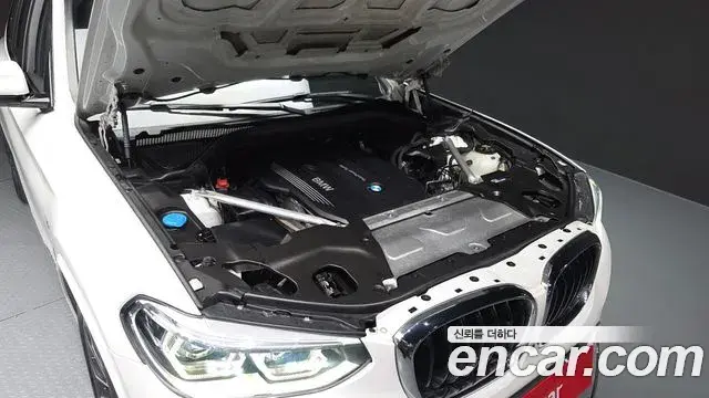 BMW X3 2018 — Photo 6/20