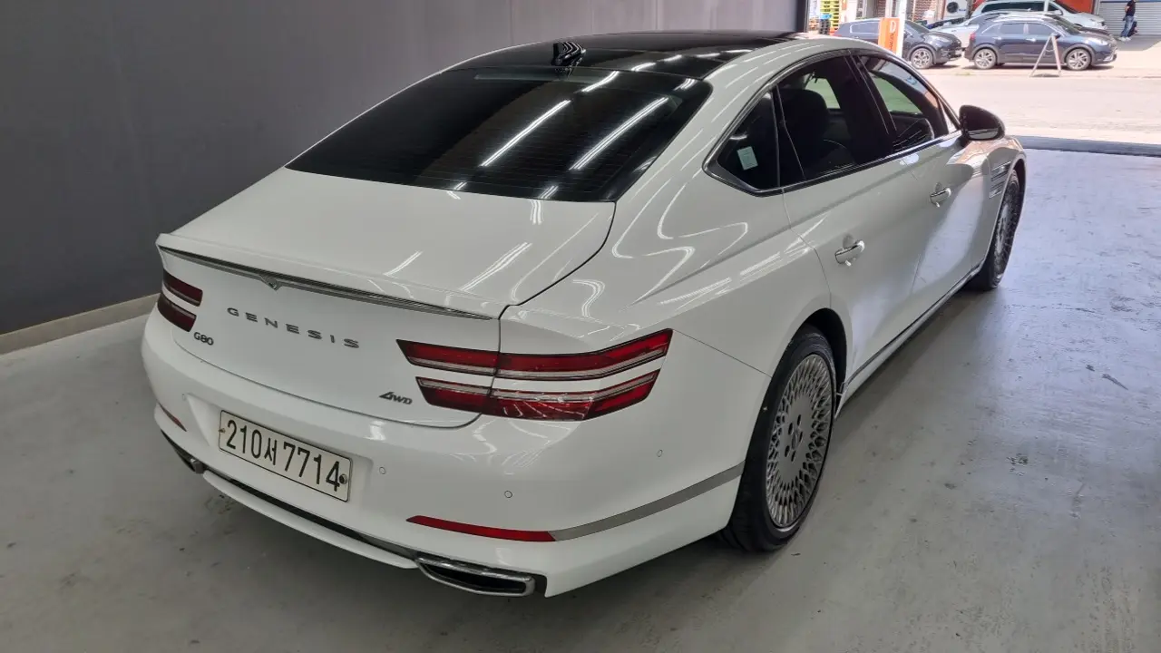 Genesis G80 2021 — Photo 9/18