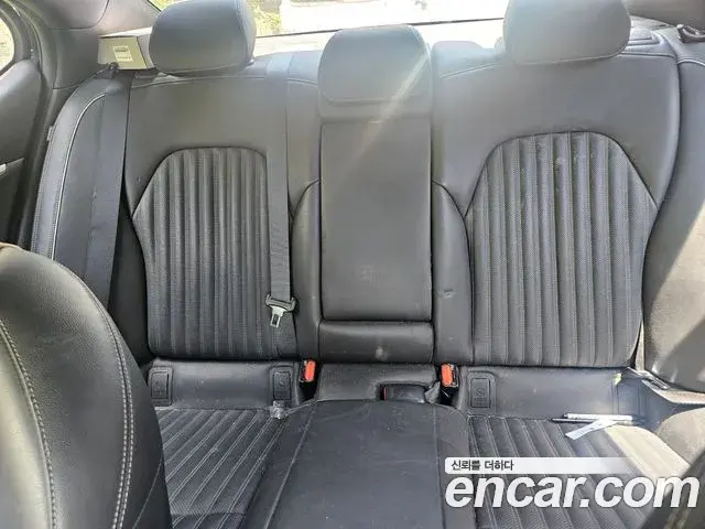 Genesis G70 2018 — Photo 7/12
