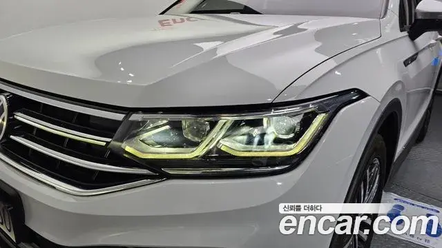 Volkswagen Tiguan Allspace 2022 — ფოტო 17/30