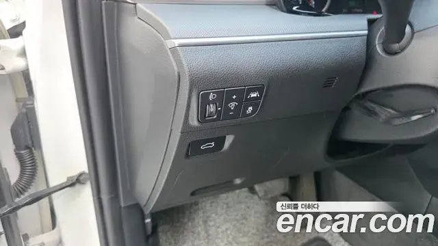 Kia K5 2020 — ფოტო 11/20