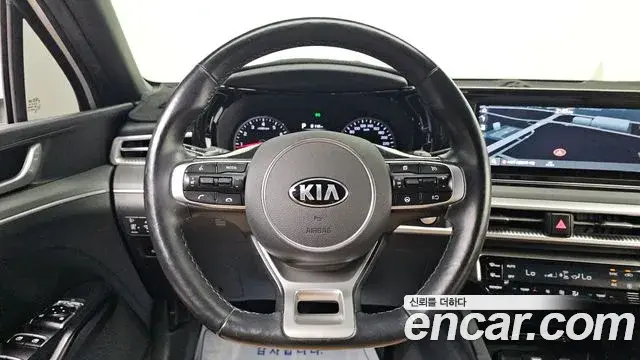 Kia K5 2020 — Фото 15/20