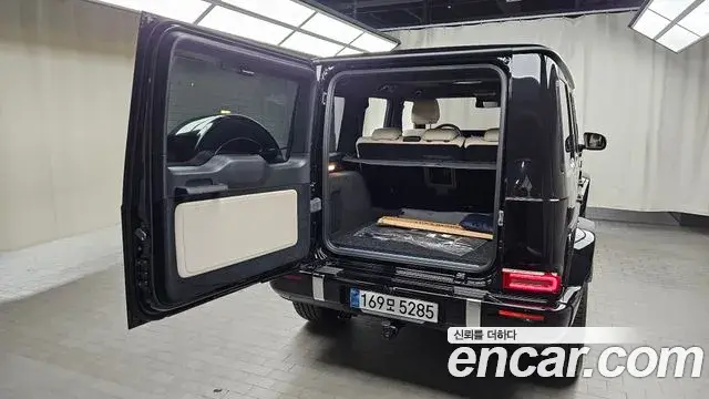 Mercedes-Benz G-Class 2025 — Фото 16/20