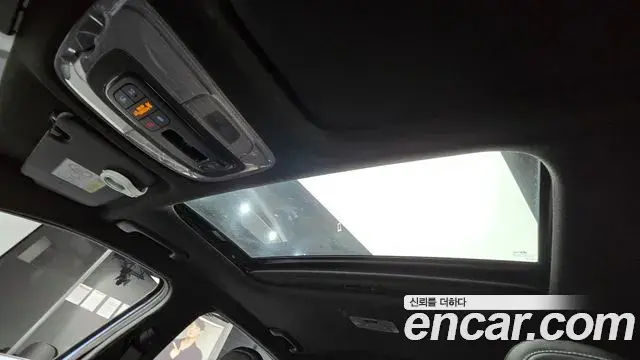 Hyundai The New Avante Hybrid 2021 — ფოტო 26/35