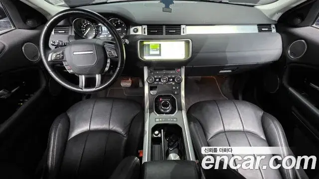 Land Rover Range Rover Evoque 2019 — ფოტო 23/35