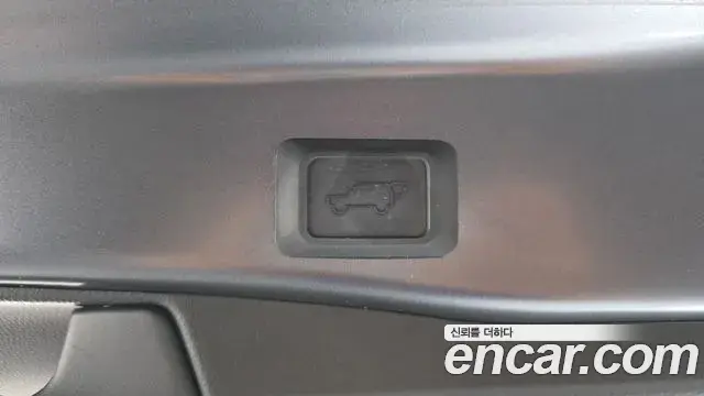 Toyota RAV4 2019 — Фото 17/20