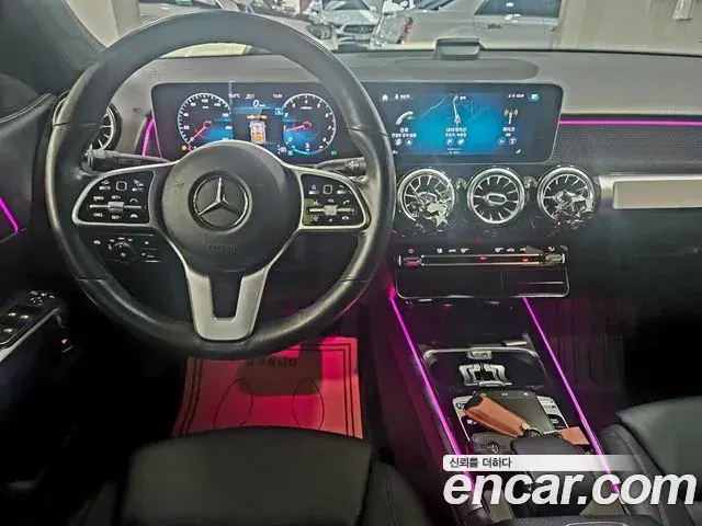 Mercedes-Benz GLB-Class 2020 — Şəkil 4/20