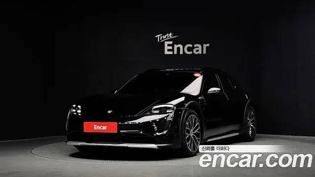 Porsche Taycan, 2023