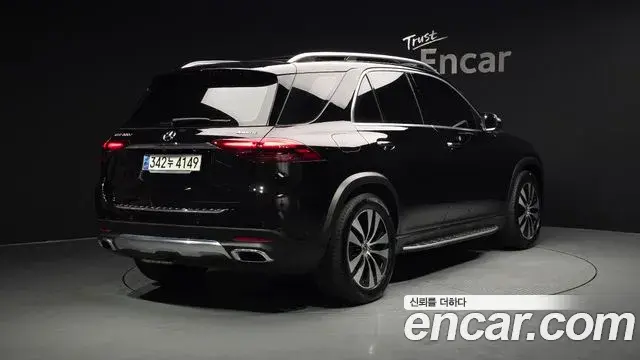 Mercedes-Benz GLE-Class 2023 — ფოტო 31/43