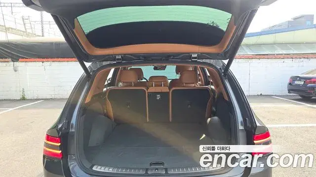 Genesis GV80 2026 — Şəkil 33/38