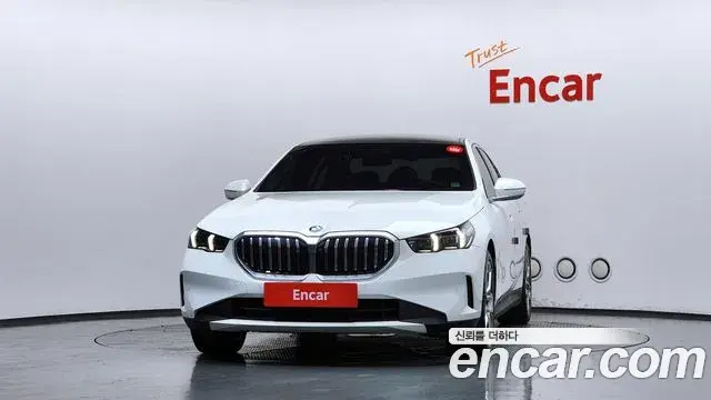 BMW 5 Series 2024 — ფოტო 11/20