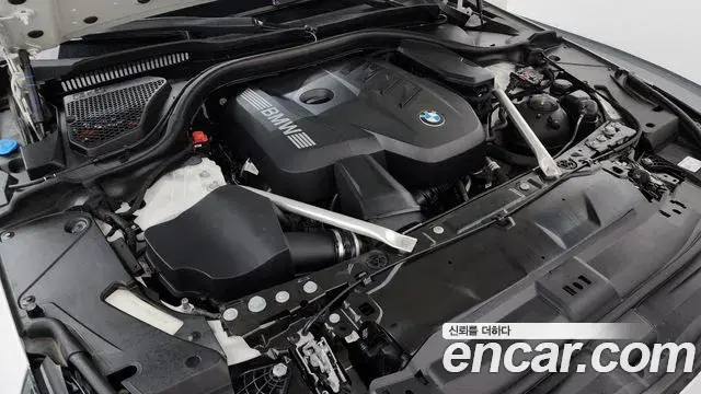 BMW 5 Series 2024 — ფოტო 16/20