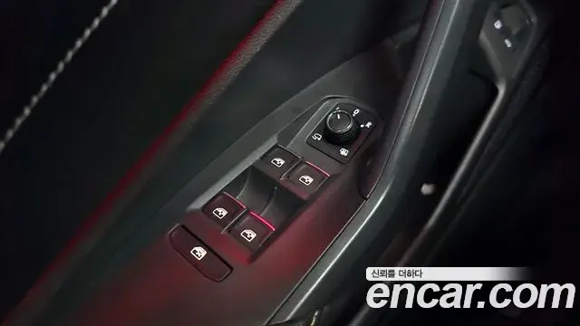 Volkswagen Jetta 2022 — ფოტო 4/33