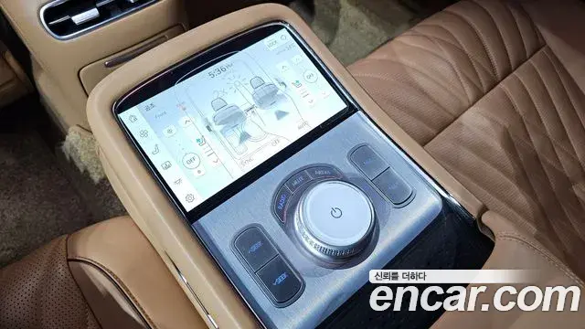 Genesis G90 2022 — Şəkil 26/38