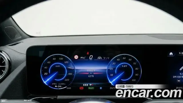 Mercedes-Benz EQA 2025 — Şəkil 6/12
