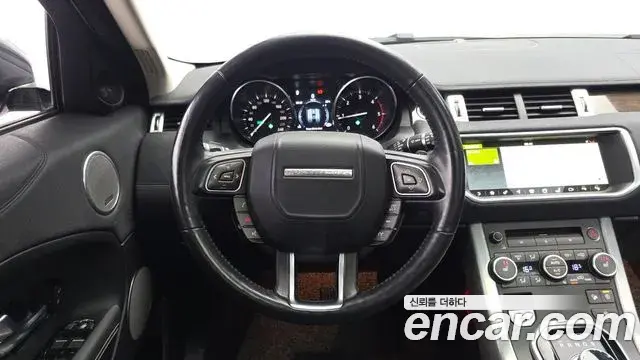 Land Rover Range Rover Evoque 2018 — Фото 13/20