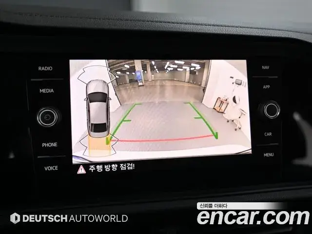 Volkswagen Jetta 2021 — Photo 20/20