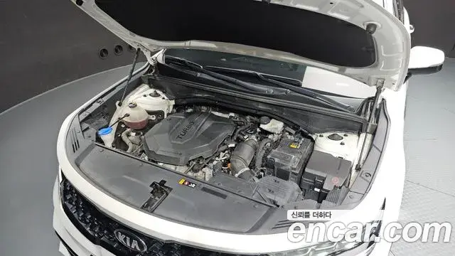 Kia Sorento 2020 — Фото 6/20