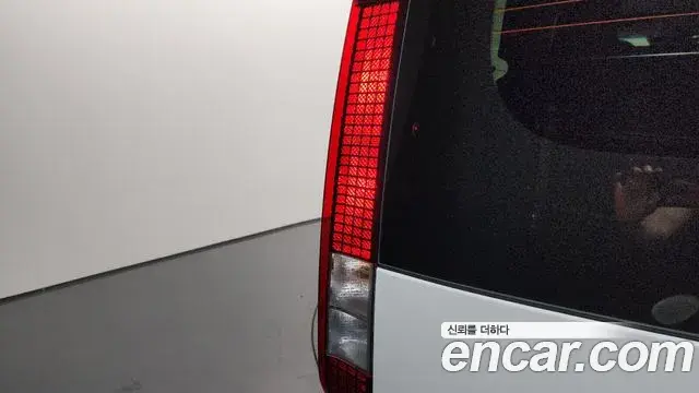 Hyundai Staria 2024 — Photo 26/31