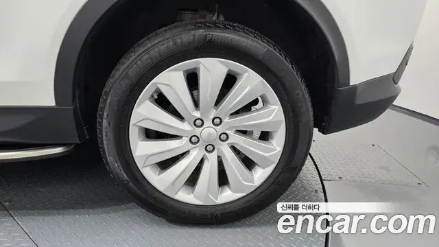 Land Rover Discovery Sport 2020 — ფოტო 29/33