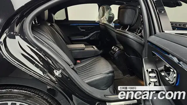 Mercedes-Benz S-Class, 2022