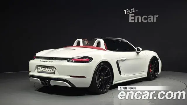 Porsche 718 Boxster 2019 — Photo 3/36