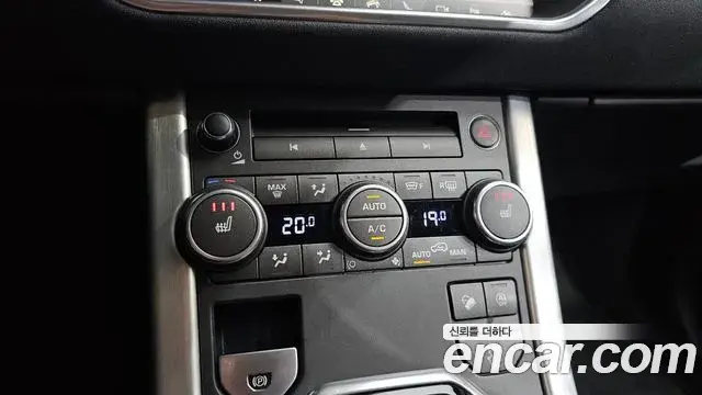 Land Rover Range Rover Evoque 2019 — Şəkil 11/32