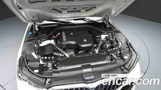 BMW 5 Series 2024 — Photo 6/20