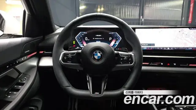 BMW 5 Series 2024 — Photo 13/20