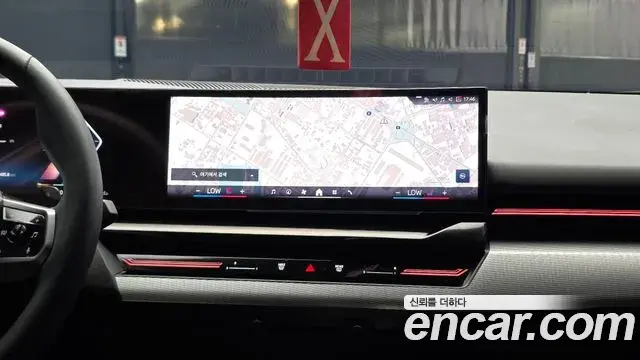 BMW 5 Series 2024 — Photo 14/20