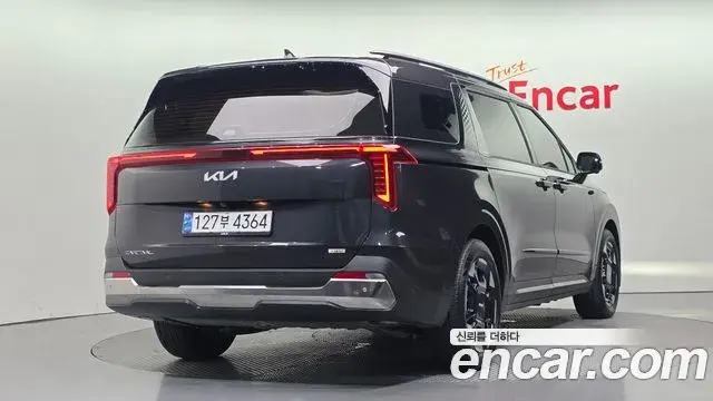 Kia Carnival 2025 — ფოტო 22/34