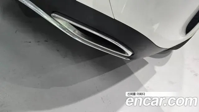 Mercedes-Benz E-Class 2022 — Фото 10/20