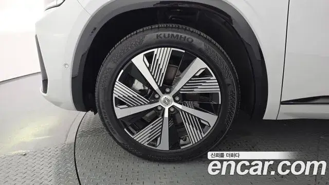Renault Samsung Grand Koleos 2024 — Фото 5/20