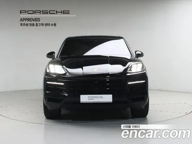 Porsche Cayenne 2025 — Photo 16/20