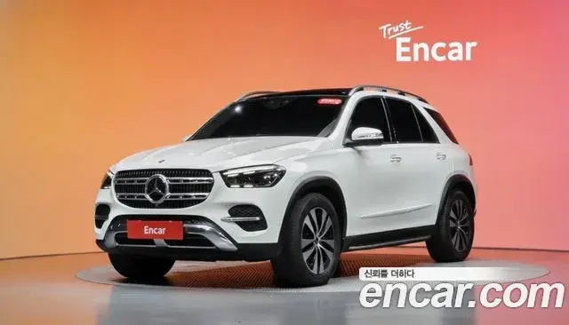 Mercedes-Benz GLE-Class 2024 — Фото 1/20
