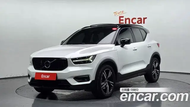 Volvo XC40, 2021