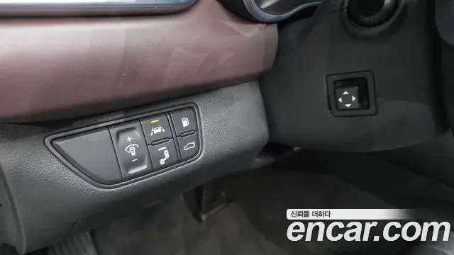 Genesis G70 2018 — Photo 6/35
