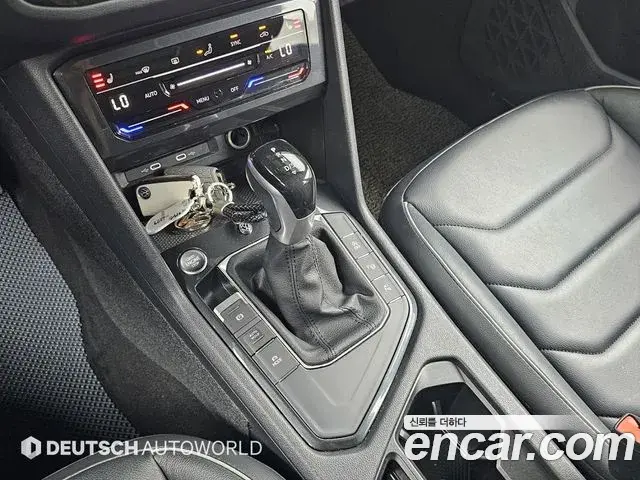 Volkswagen Tiguan 2024 — Şəkil 18/20