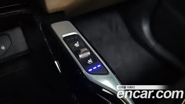 Kia Sorento 2024 — ფოტო 24/34
