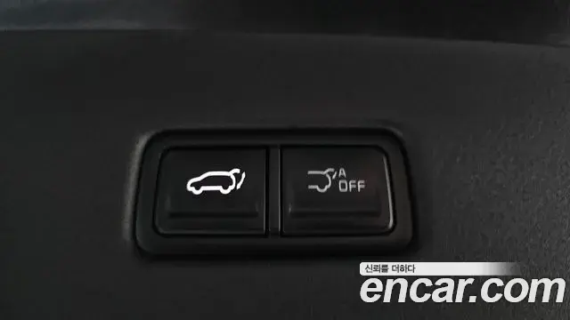 Kia Carnival 2024 — ფოტო 7/35