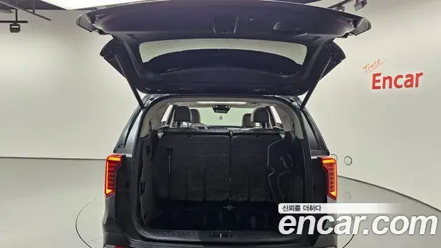 Kia Carnival 2024 — ფოტო 12/35