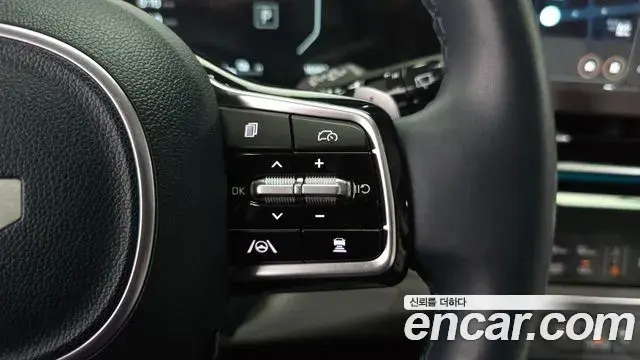 Kia Carnival 2024 — Photo 31/32