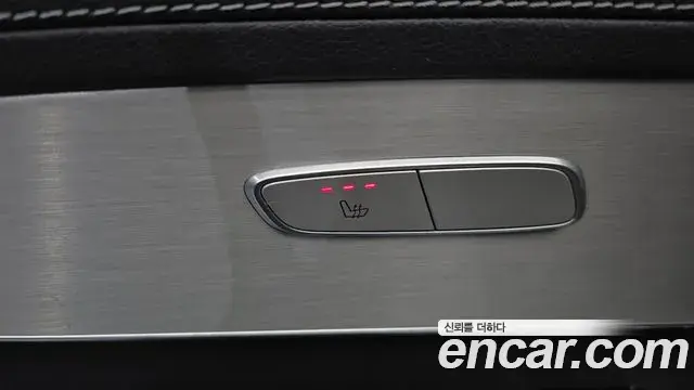Mercedes-Benz GLC-Class 2021 — Photo 16/20