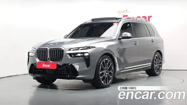 BMW X7 2023 — ფოტო 20/40
