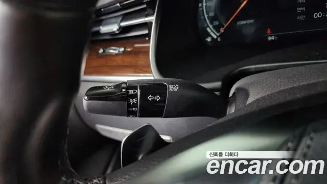 Kia The K9 2018 — Şəkil 32/35